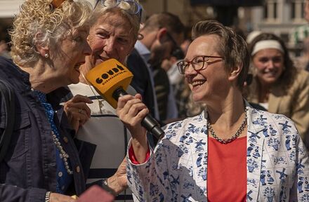 Presentatrice Dorethee - Foto 1